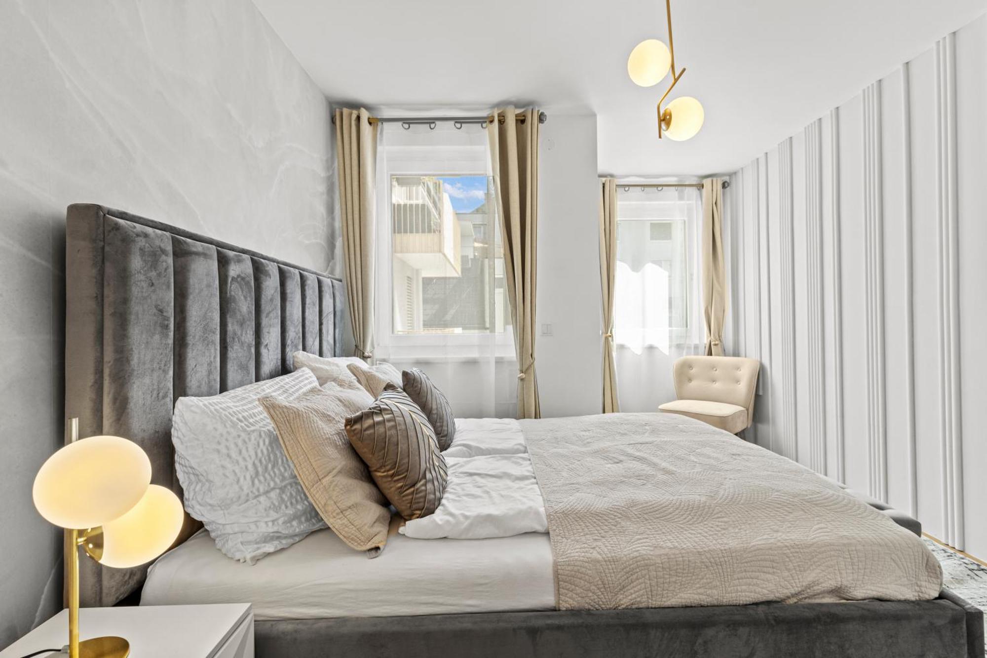 Modern Apartment I Parking I Виена Екстериор снимка