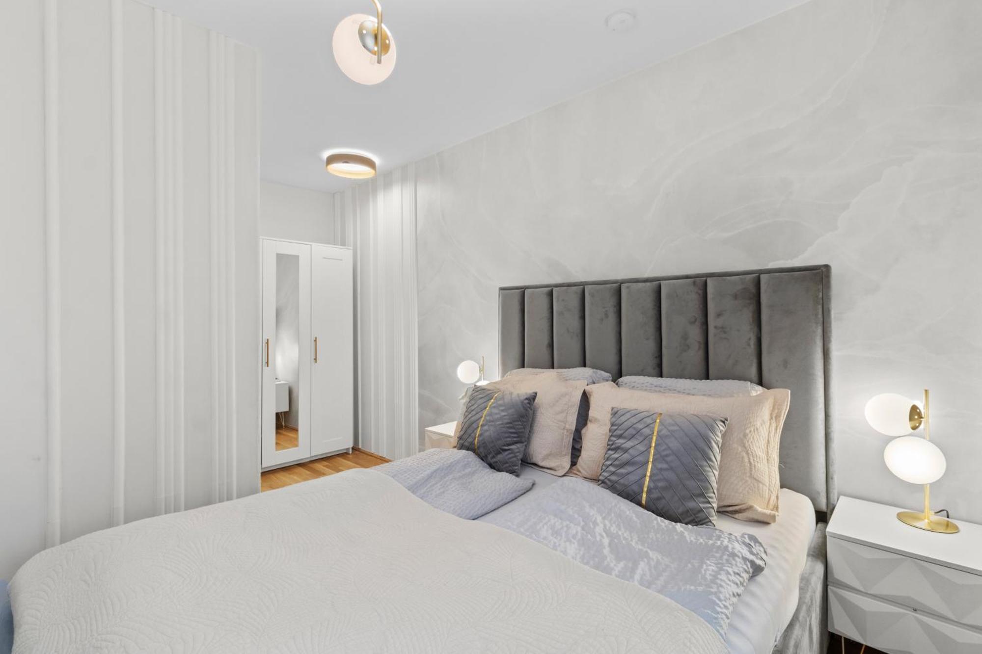 Modern Apartment I Parking I Виена Екстериор снимка