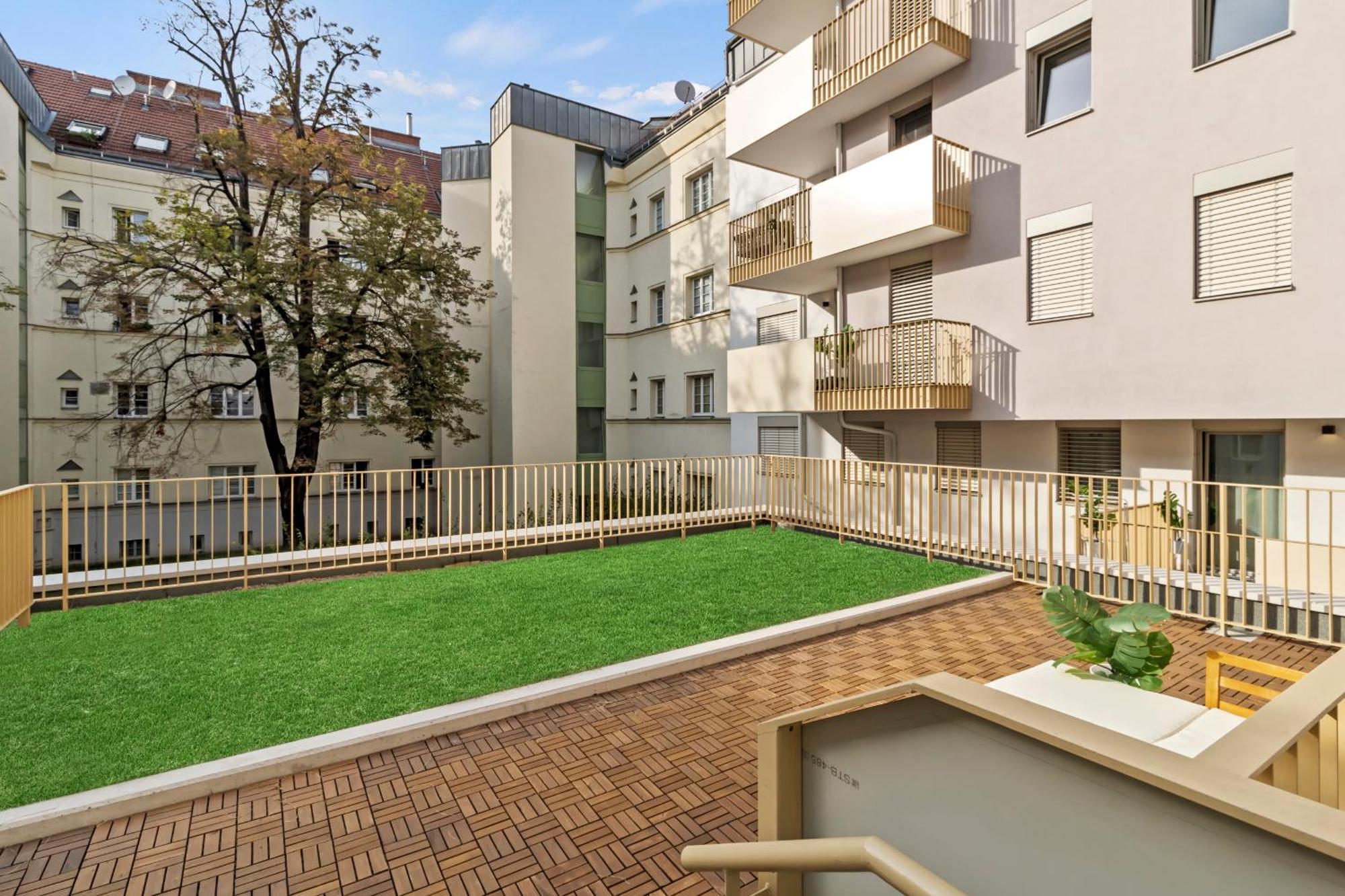 Modern Apartment I Parking I Виена Екстериор снимка