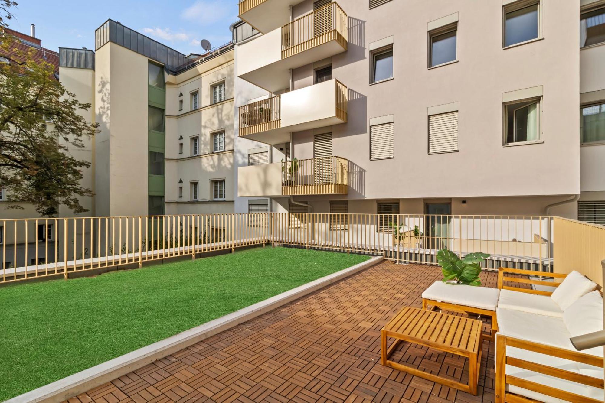 Modern Apartment I Parking I Виена Екстериор снимка