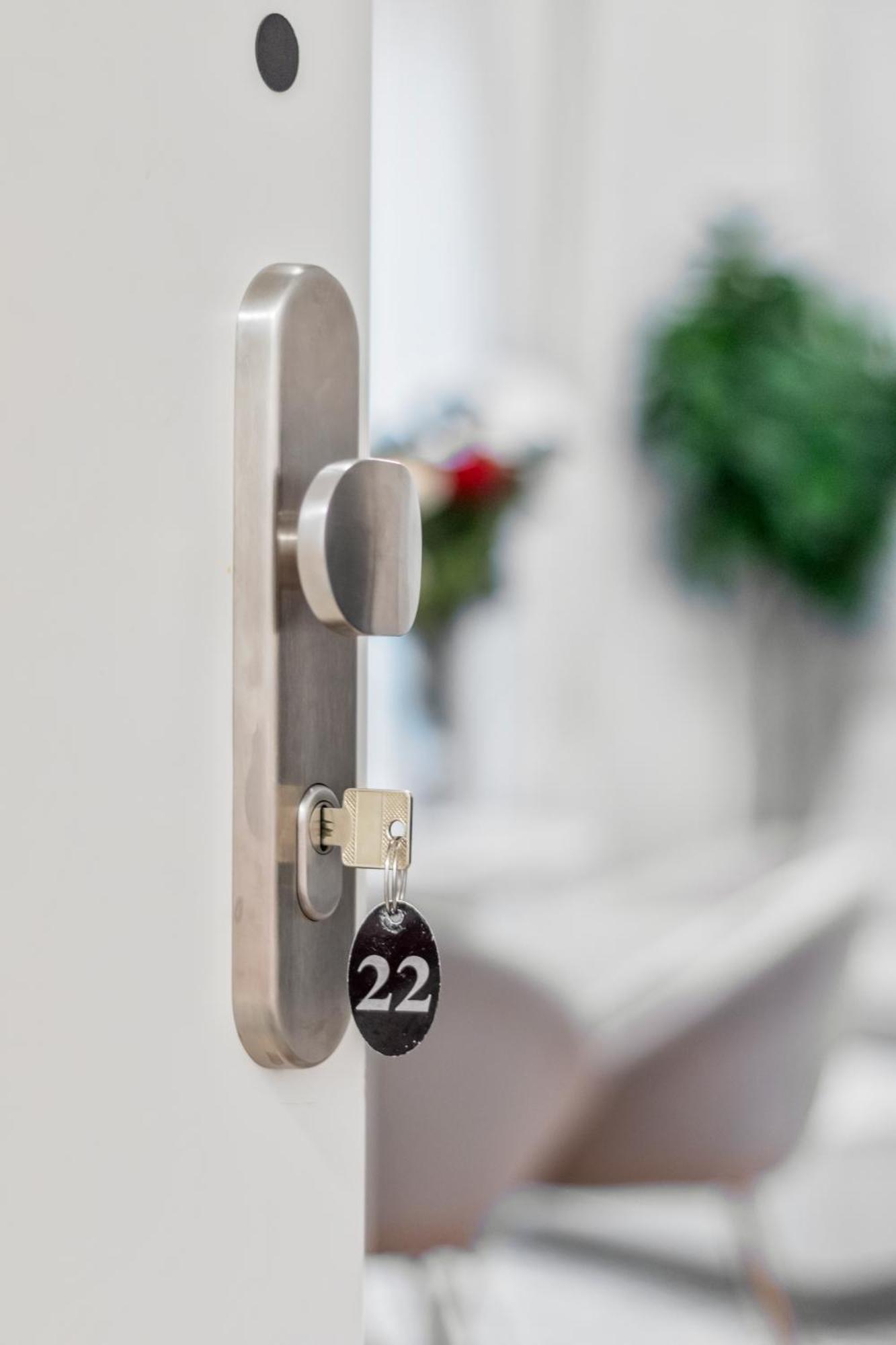 Modern Apartment I Parking I Виена Екстериор снимка